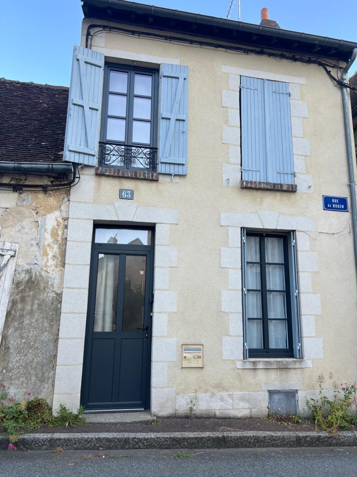 La Persienne Bleue - Coeur Historique De Mortagne Au Perche Villa Buitenkant foto
